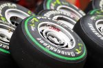 Bridgestone Potenza F1 lastikleri yesil bant slick F1 2007-2010 donemi geri donus 2029