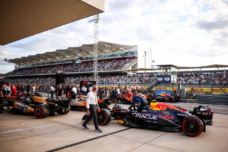 COTA parc fermé Alpine McLaren Red Bull Ferrari