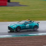 Aston Martin'in 595 Sterlinlik F1 Çantası Satışta