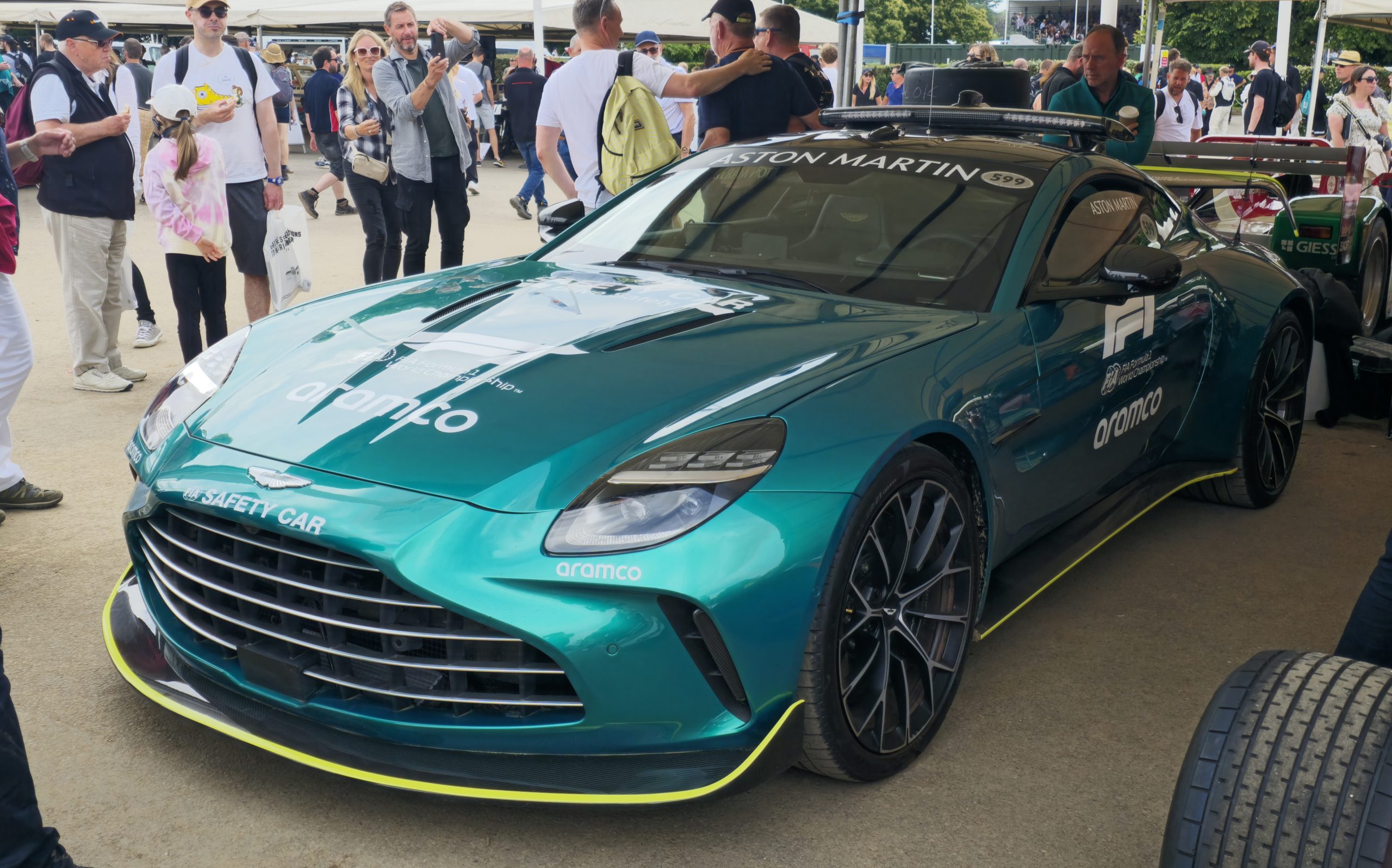 Jak Crawford 2026'da Aston Martin ile ilk kez piste mi çıkıyor?