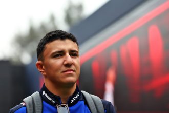 Hadjar neden stewards önünde?
