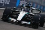 Russell Singapur'da Leclerc'i Geride Bıraktı
