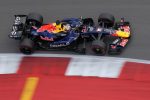 Antonelli Verstappen'i hangi virajlarda geçti?
