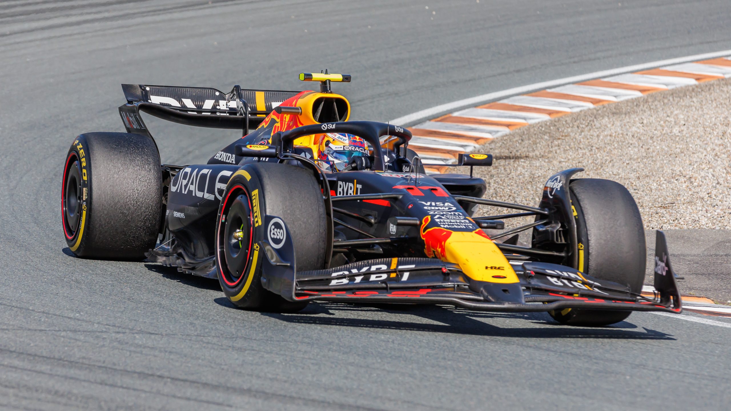 Red Bull ile Aston Martin 2026’da motor mu paylaşacak?