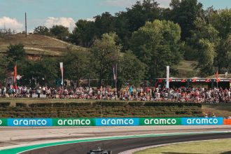 Mercedes F1 Austin COTA pisti — farklı perspektif stratejisi ve lastik seçimi 2026 ABD GP