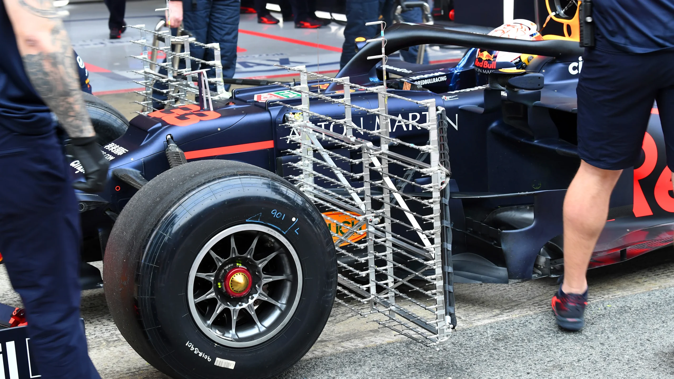 Verstappen Red Bull aero rake resmi F1